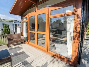 Terrace/patio - Pinecone Lodge - No 9, Felton (Morpeth)