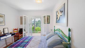 4 Schlafzimmer, Bügeleisen/Bügelbrett, WLAN, Bettwäsche