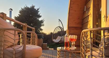 Charming Holbein Cottage in Matlock