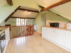 Interior - Hen Ysgubor Cottage, Bala (Bala)