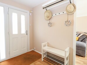 Interior - 7 Francis Close, Cromer (Cromer)