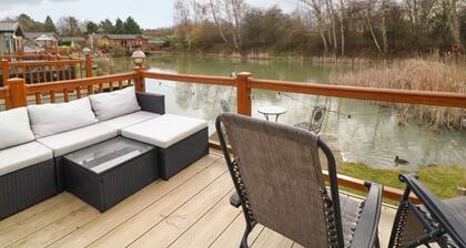 The Lake House in Lincolnshire