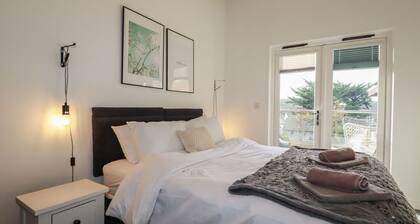 Treveglos: No. 9 in Porthtowan