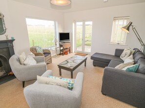 Fireplace - Happy Daze, Morfa Nefyn (Pwllheli)