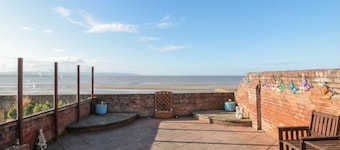 Breaking Waves, Burnham-On-Sea