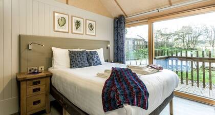 Lodge 16, Corfe Castle