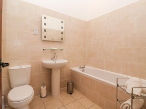 Shower - Winsall Court I: Ground Floor Haven (Driffield)