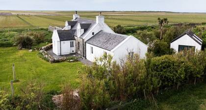 Taigh Phinc, Lochmaddy, North Uist