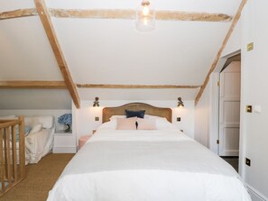 WiFi - Rockstowes House, Dursley (Dursley)