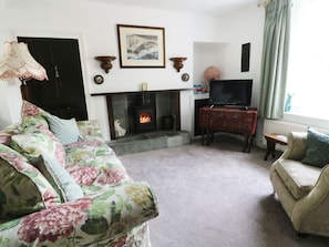 Living area - Sally's Cottage, Carleton-In-Craven (Skipton)