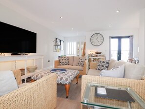 Living area - Seaspell Beach House Retreat (Padstow)