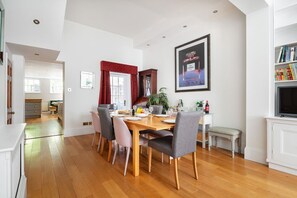 Dining - 32 Park Street, Windsor, Berkshire (Windsor)