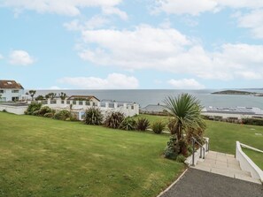 Property grounds - 38 Surf View, Newquay (Newquay)