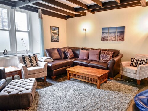 Charming Tower House Retreat in Boscastle