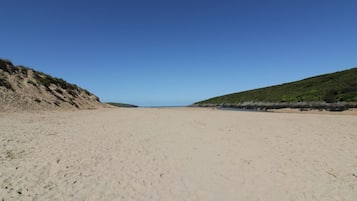 Playa en los alrededores