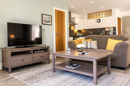 The Greenhouse - contemporary holiday home with eco credentials