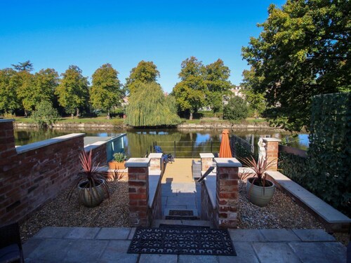 Riverside Cottage, Shrewsbury