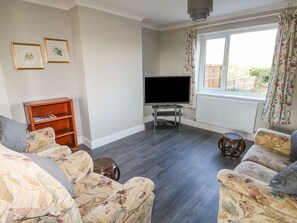 Living area - 27 Whitegates with Countryside Views (Great Yarmouth)