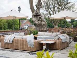 Property grounds - Edgar House, Chester, Cheshire (Chester)