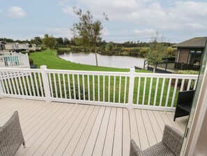 Terrace/patio - 10 Cheviot View, Lowick (Berwick-upon-Tweed)