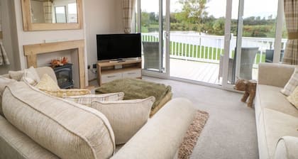 10 Cheviot View, Lowick