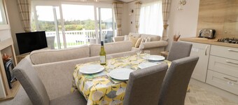 10 Cheviot View, Lowick