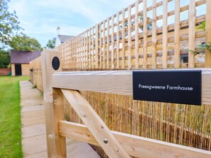 Property grounds - The Farmhouse, Weston Rhyn (Oswestry)