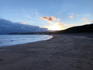 Beach nearby - Sunny View, Dawlish Warren (Dawlish)