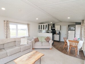Living area - The Cosy Caravan, Thirsk (Thirsk)