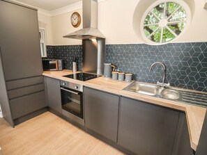 Dishwasher - The Grooms Rooms, Lydney (Lydney)