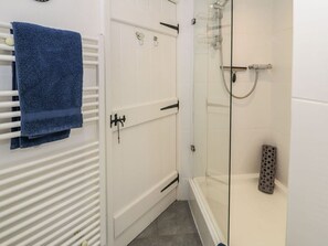 Shower - Charming Noddfa in Penmachno (Betws-y-Coed)