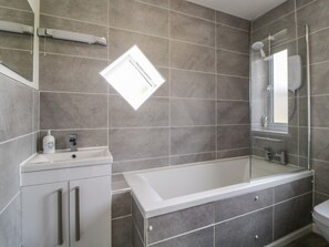Shower - The Lodge, Dawlish Warren (Dawlish)