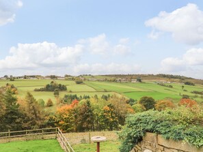 Property grounds - Bronte Barn, Oakworth (Keighley)