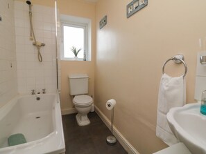 Shower - Capstone View Ilfracombe 2-bed (Ilfracombe)