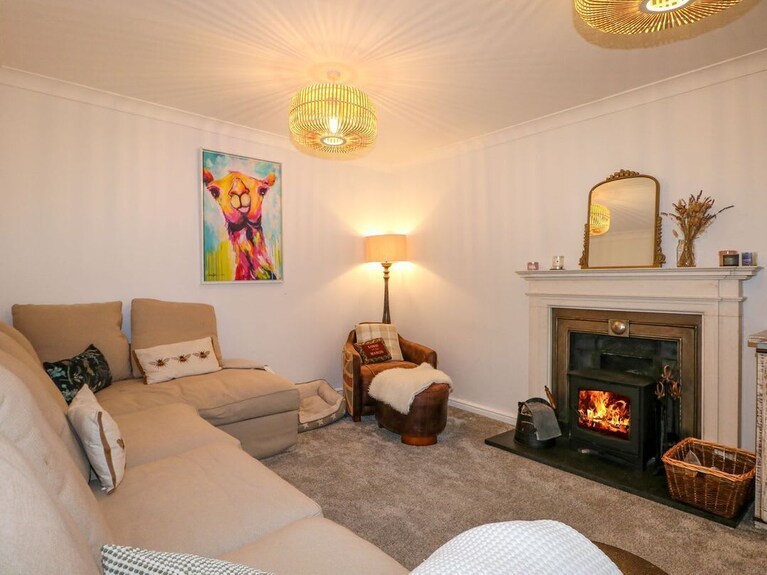 Charming Number 5 In Tangmere - Bognor Regis