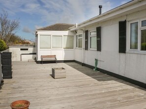 Terrace/patio - Gorwelion, Trearddur Bay (Holyhead)