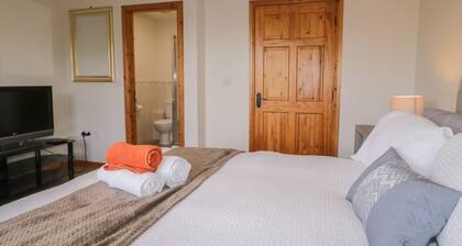 The Sperrin Getaway, Omagh