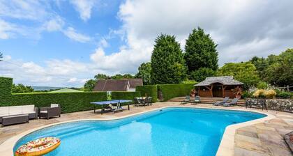 Heath Retreat, Buxted