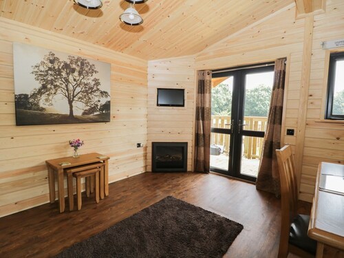 HAYFIELDS - Charming Double Bedroom