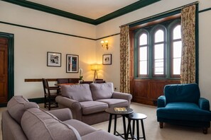 Living area - Penn-Curzon Apartment in Devon (Ilfracombe)