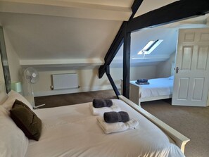 WiFi - 12 Eagle Parade, Buxton, 4 bed (Buxton)