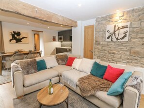 Living area - 4 Castle Terrace Bowes, Durham (Barnard Castle)