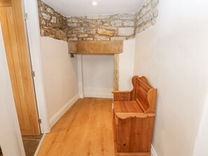 Interior - 4 Castle Terrace Bowes, Durham (Barnard Castle)