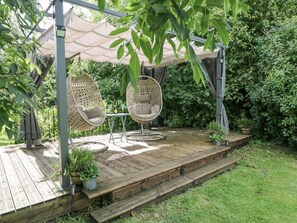 Terrace/patio - Orchard House Cottage, Malmesbury (Malmesbury)