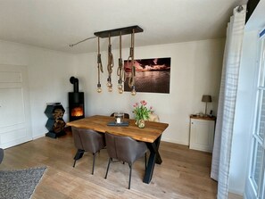Interior - House Süüderwoi - apartment 3 - ground floor - vacation apartment in Borgsum: terrace, garden, (Borgsum)