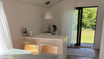 Casa, 3 dormitoris, terrassa, vistes al jardí | Menjador