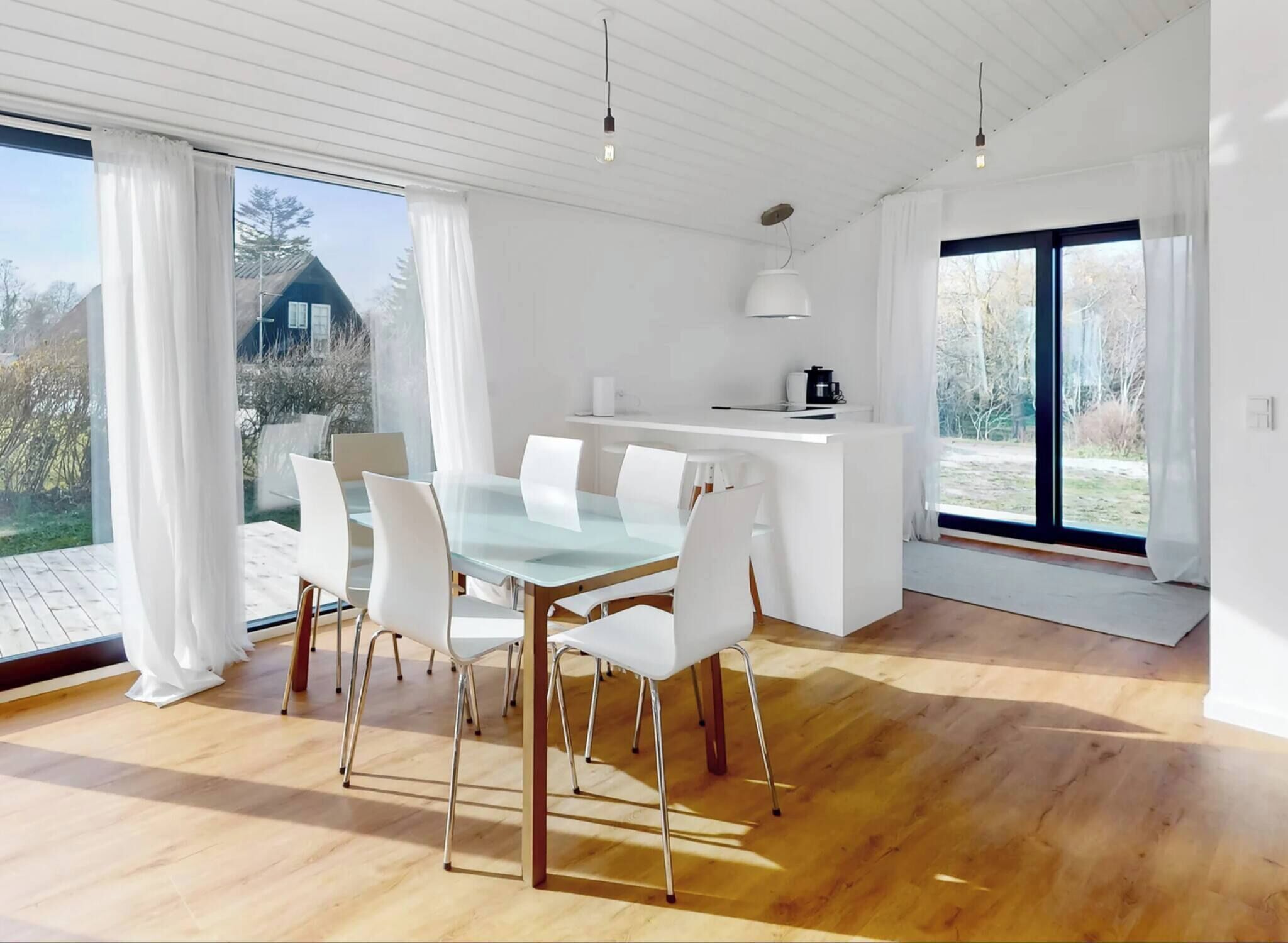 Hus, 3 soverom, terrasse, hageutsikt | Spisestue