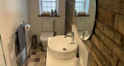 Birch Cottage, central Skipton