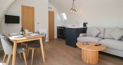 Leadon View Oak rural Upleadon