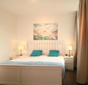 2 Schlafzimmer, Bügeleisen/Bügelbrett, WLAN